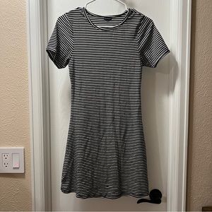 Brandy Melville dress